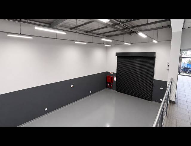 226M² WAREHOUSE TO LET IN SILVERTON